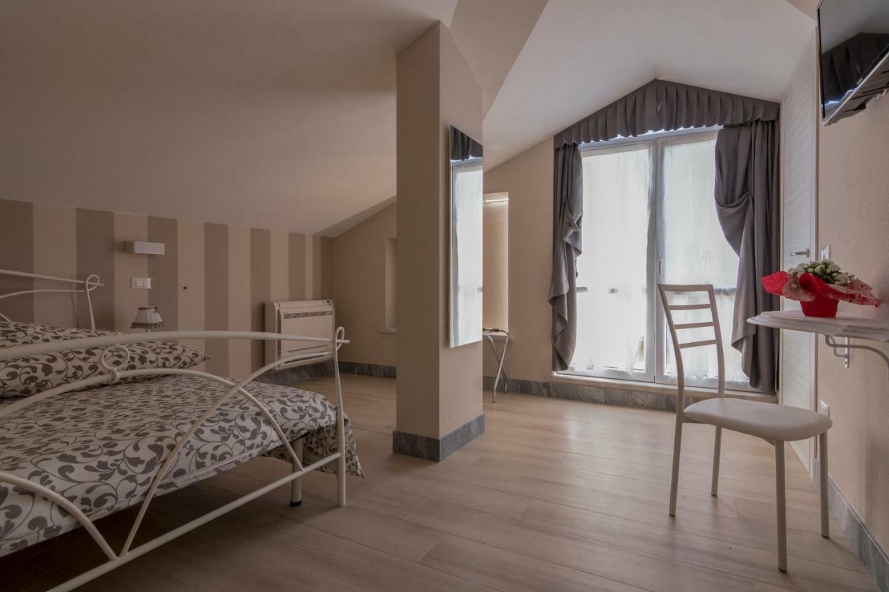 Merlo D'Oro Carrara Exteriér fotografie