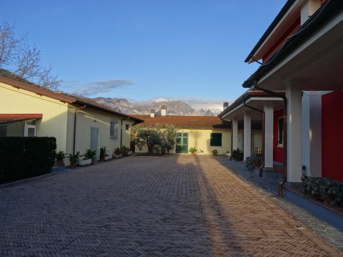 Merlo D'Oro Carrara Exteriér fotografie